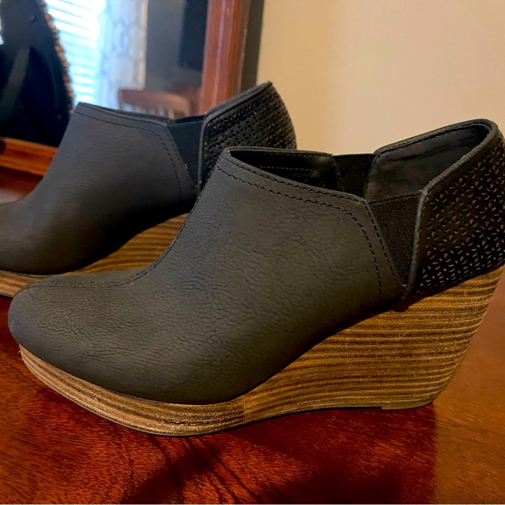 Dr.Scholls Harlow Black Wedge Bootie